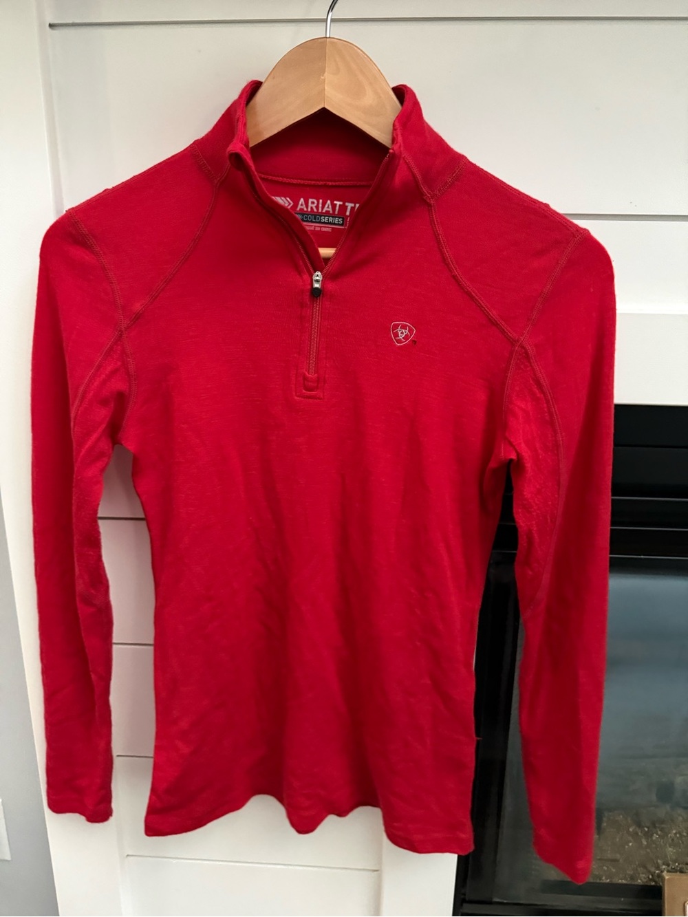 Ariat Tek men’s Red Half-Zip Performance Pullover size S cold weather layer